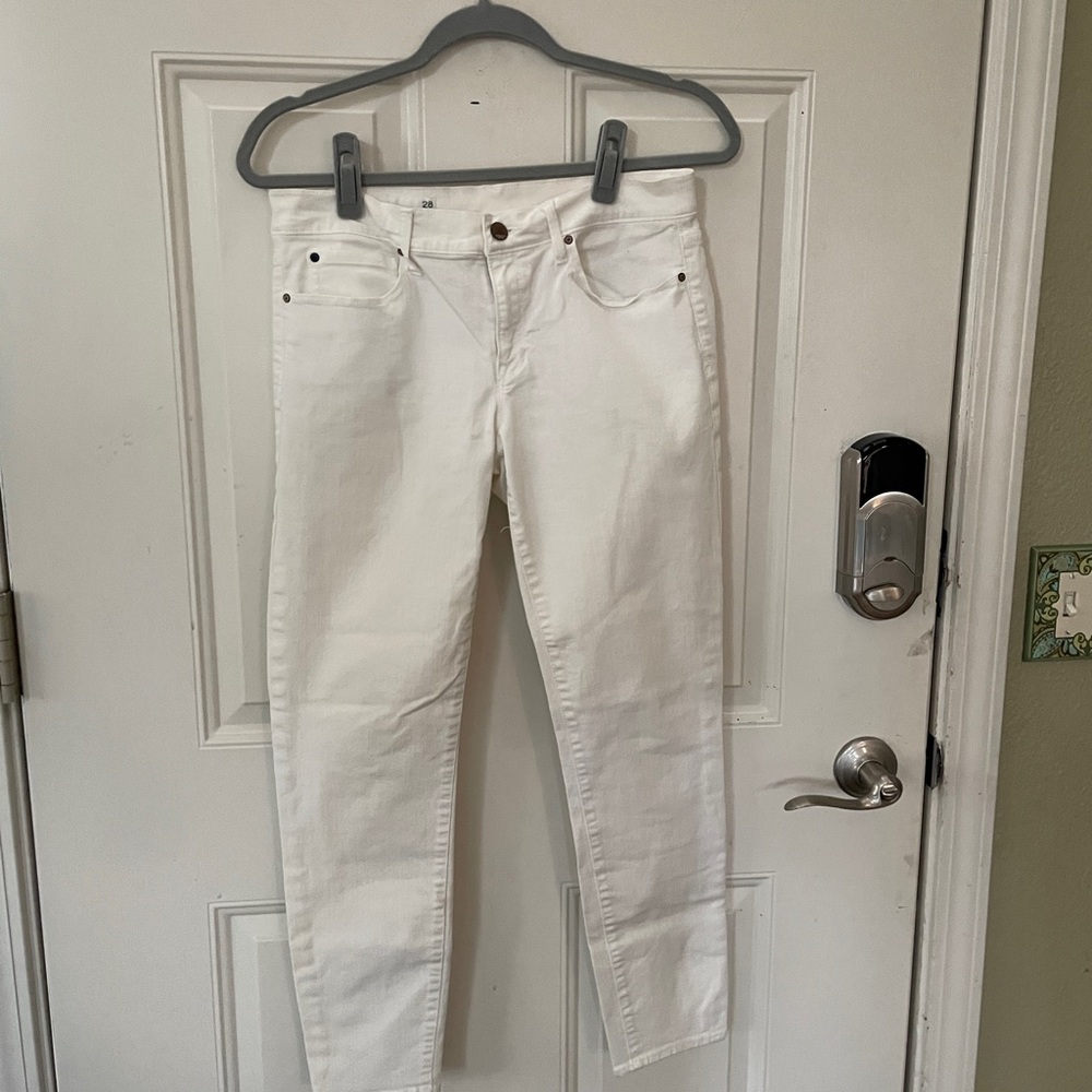 Gap skinny legging jean size 28